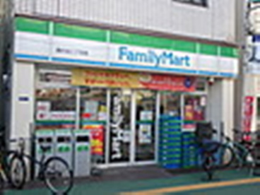 ファミリーマート旗の台二丁目店の画像1
