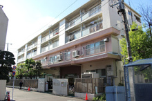 笹塚こども図書館