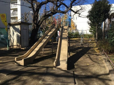 渋谷区立笹塚北児童遊園地の画像1