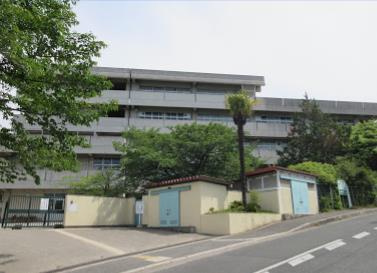 吹田市立山田東中学校の画像1