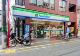 ファミリーマート 松陰神社駅前店