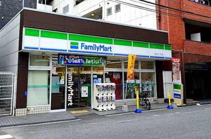 ファミリーマート 島之内二丁目店の画像1