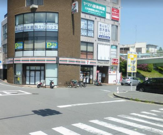 セブンイレブン 吹田竹見台店の画像1