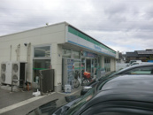 ファミリーマート　田能4丁目店