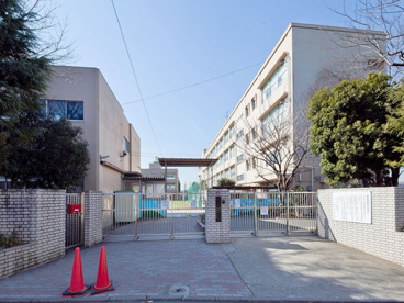 横浜市立つつじが丘小学校の画像1