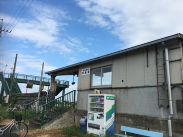 伊勢鉄道「河芸駅」の画像1