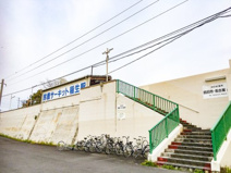 伊勢鉄道「鈴鹿サーキット稲生駅」