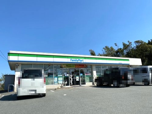 ファミリーマート 鈴鹿下箕田店の画像