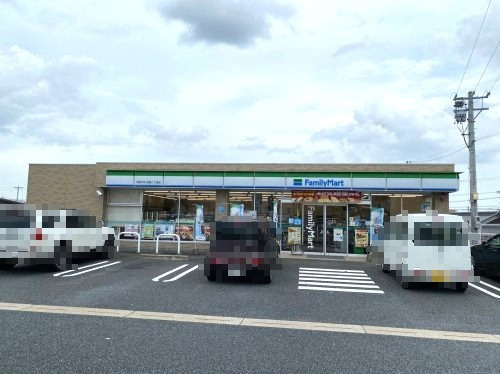 ファミリーマート 四日市小古曽二丁目店の画像