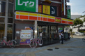 コンビニエンスストア デイリーヤマザキ川西駅前店