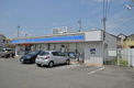 コンビニエンスストア ローソン川西萩原1丁目店