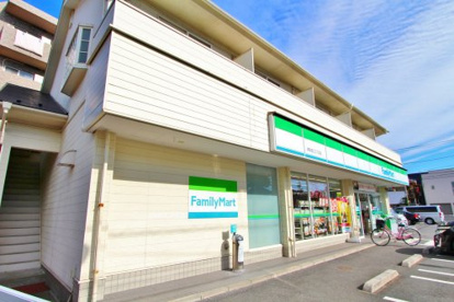 ファミリーマート 浦安堀江三丁目店の画像1