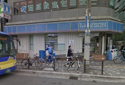 ローソン 桃谷駅前店の画像1