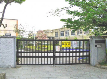 京都市立嵯峨野小学校の画像1