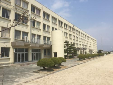 華陽中学校の画像1
