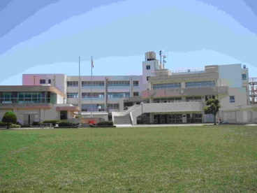 東村山市立久米川東小学校の画像1