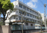 西宮市立鳴尾中学校