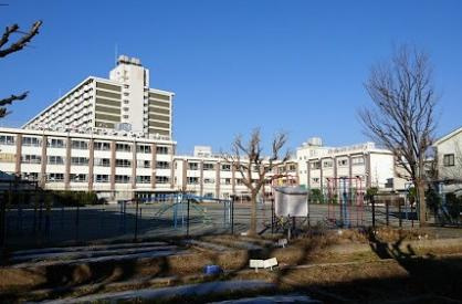 板橋区立蓮根小学校の画像1