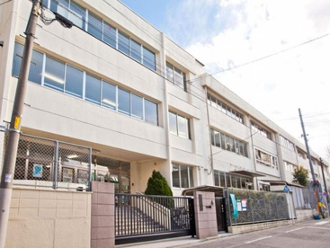 板橋区立板橋第五小学校の画像1