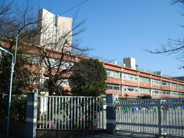 板橋区立高島第二小学校の画像1