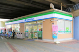 ファミリーマート 浦安駅東口店