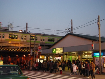 新大久保駅の画像1