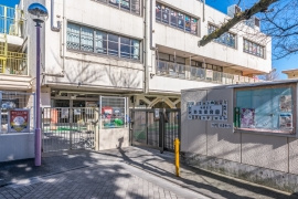 板橋区立弥生保育園の画像1