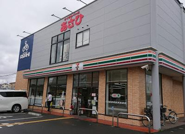 セブンイレブン 摂津千里丘6丁目店の画像1