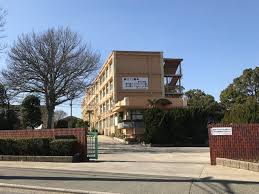 神戸市立岩岡中学校の画像1