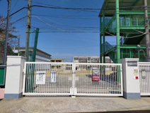 枚岡西小学校