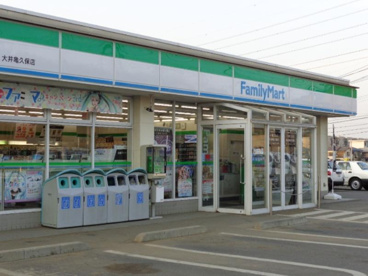 ファミリーマート ふじみ野亀久保店の画像1