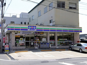 スリーエフ市川田尻店の画像1