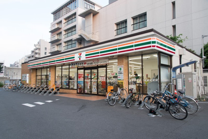 セブンイレブン 国分寺南町3丁目店の画像1