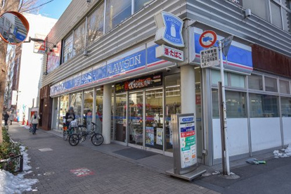 ローソン 杉並区役所前店の画像1