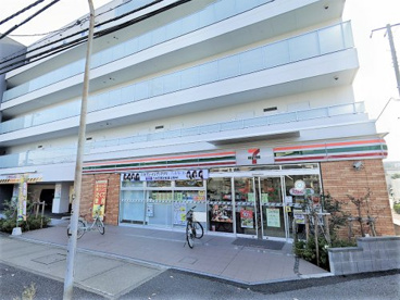 セブンイレブン 市川塩焼1丁目店の画像1