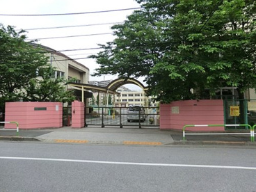 北区立浮間小学校の画像1