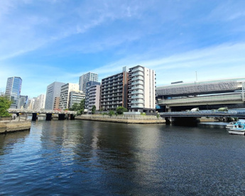 新芝運河沿緑地展望スポットの画像1