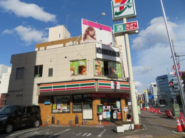 セブンイレブン宇都宮駅東口店の画像1