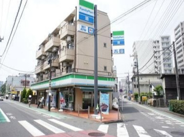 ファミリーマート 町田中町店の画像1
