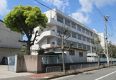 鳴尾中学校