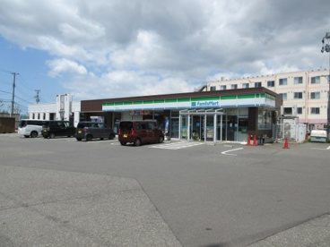 ファミリーマート　秋田卸町店の画像1