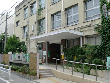大阪市立南市岡小学校の画像1