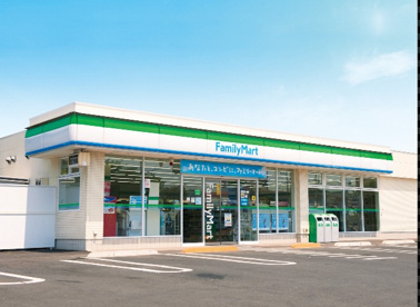 ファミリーマート 江北二丁目店の画像1