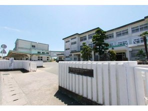 浜松市立浜名中学校の画像1