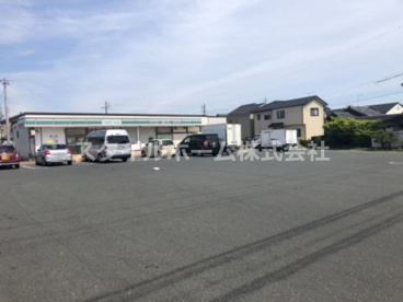 ローソンストア100 LS豊橋向山町店の画像1