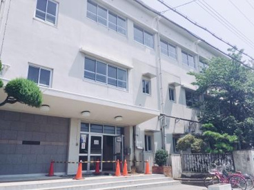 堺市立三国丘中学校の画像4