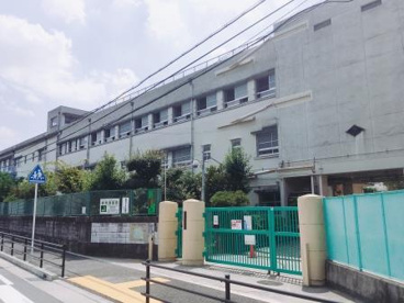 堺市立東三国丘小学校の画像3