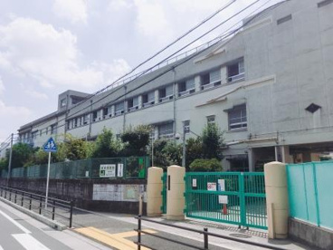 堺市立東三国丘小学校の画像4