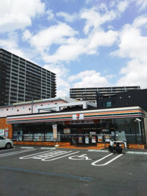 セブンイレブン 堺鳳南町3丁店の画像3