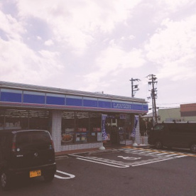 ローソン 堺鳳中町七丁店の画像1